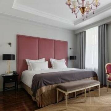 Deluxe (двуспальная кровать King size) в Гостинице Гельвеция